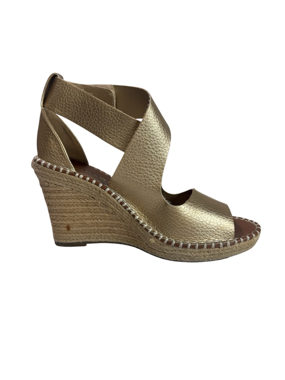Rampage Wedge Espadrille Sandals in Metallic Gold
Size 9.5